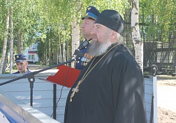 Сотрудничество армии и Церкви