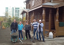 Уборка территории храма