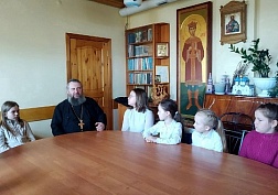Юные художники познакомились с храмом Юные художники познакомились с храмом